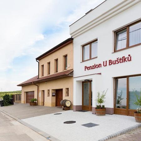 Penzion U Bustiku Sardice Bagian luar foto